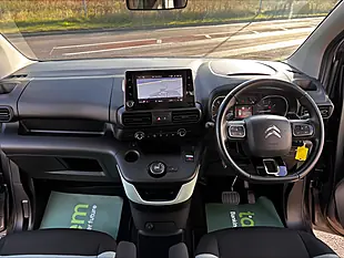 Used 2021 Citroen Berlingo Flair Grey - Interior and Exterior details 13
