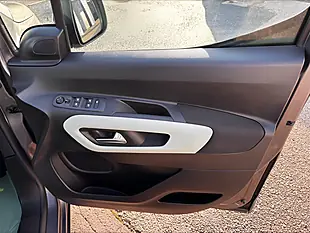 Used 2021 Citroen Berlingo Flair Grey - Interior and Exterior details 16