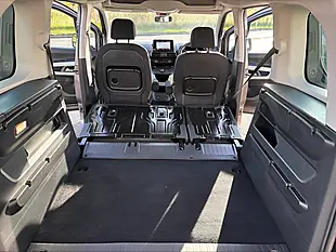 Used 2021 Citroen Berlingo Flair Grey - Interior and Exterior details 17