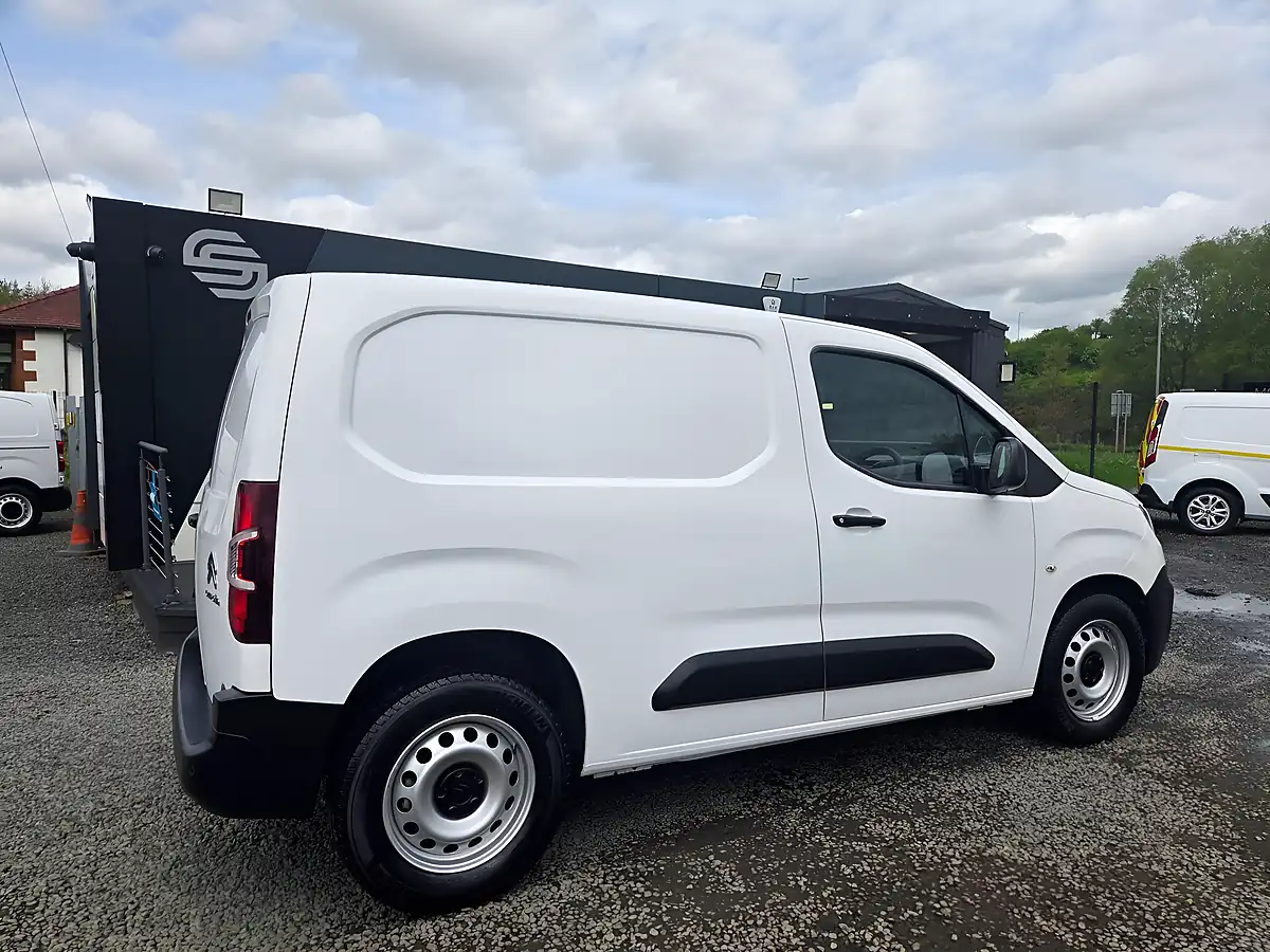 Used 2021 Citroen Berlingo Worker M Swb Other - Interior and Exterior details 4