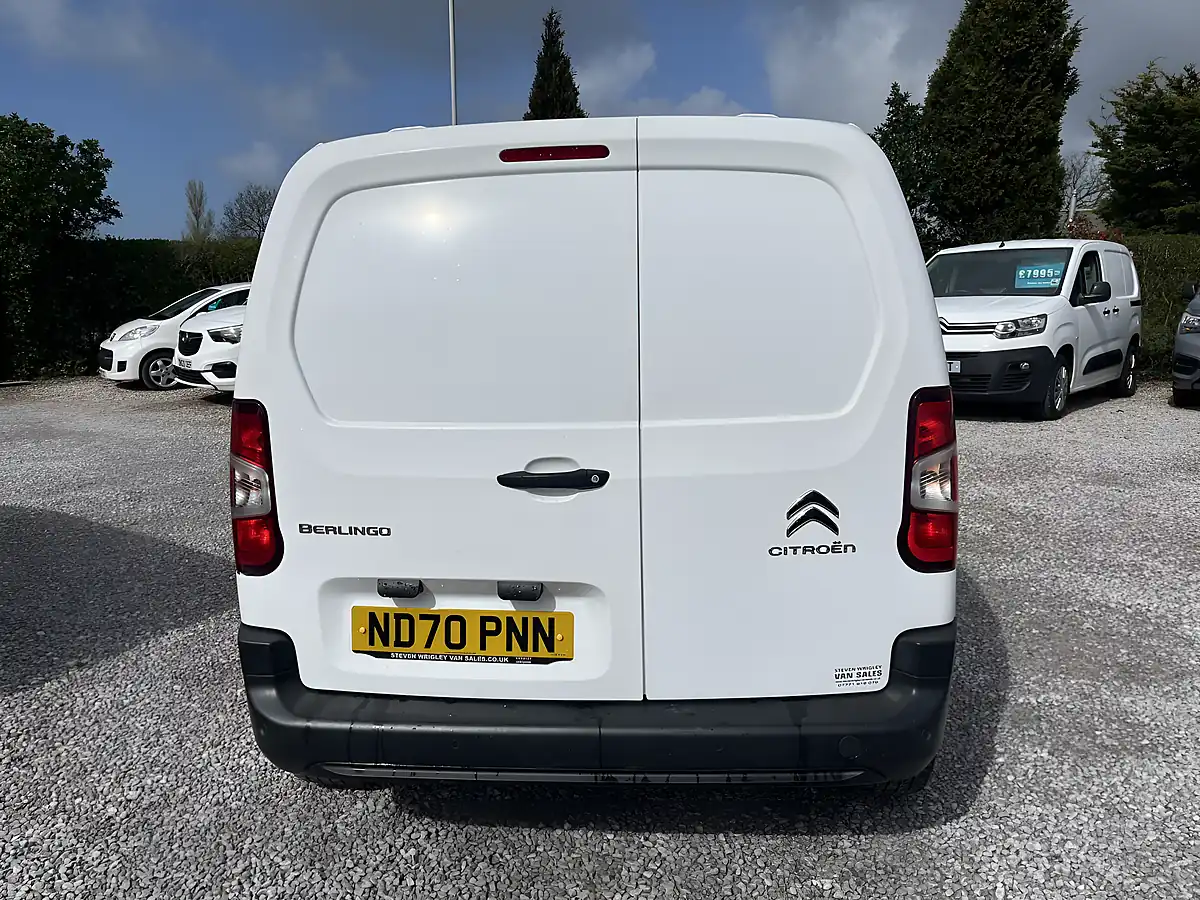 Used 2021 Citroen Berlingo Worker M White - Interior and Exterior details 7