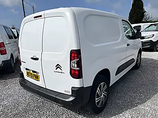 Used 2021 Citroen Berlingo Worker M White - Interior and Exterior details 8