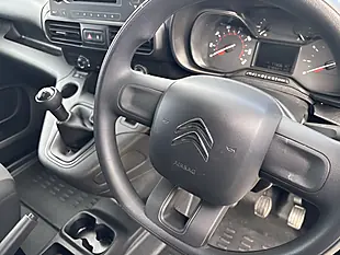 Used 2021 Citroen Berlingo X M White - Interior and Exterior details 10