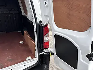 Used 2021 Citroen Berlingo X M White - Interior and Exterior details 14