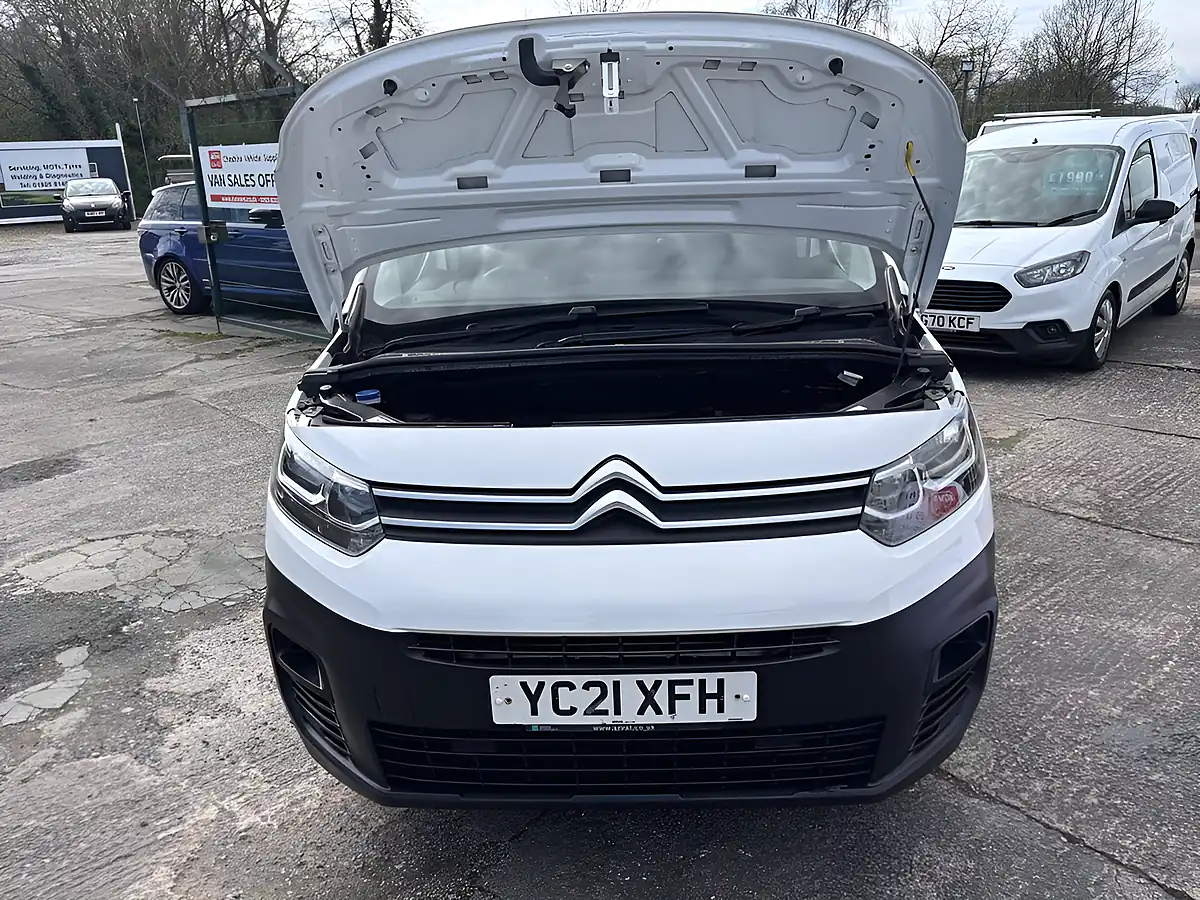 Used 2021 Citroen Berlingo X M White - Interior and Exterior details 19