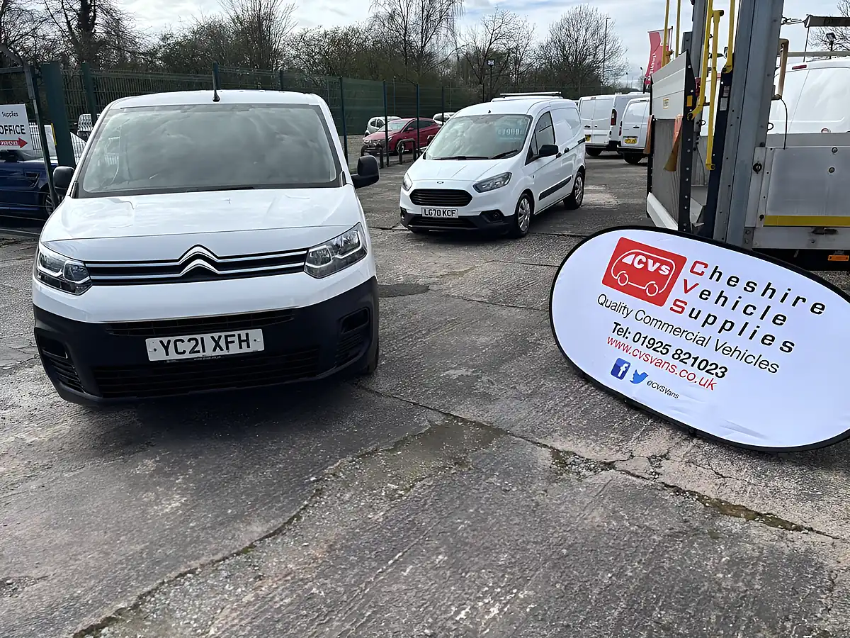 Used 2021 Citroen Berlingo X M White - Interior and Exterior details 5