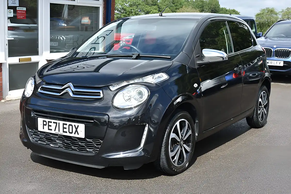 Used 2021 Citroen C1 Shine Black - Front View
