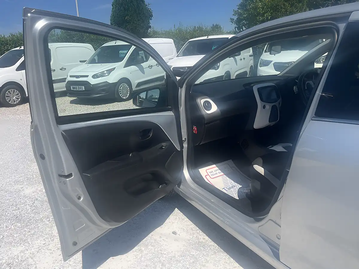 Used 2021 Citroen C1 Urban Ride Grey - Interior and Exterior details 18