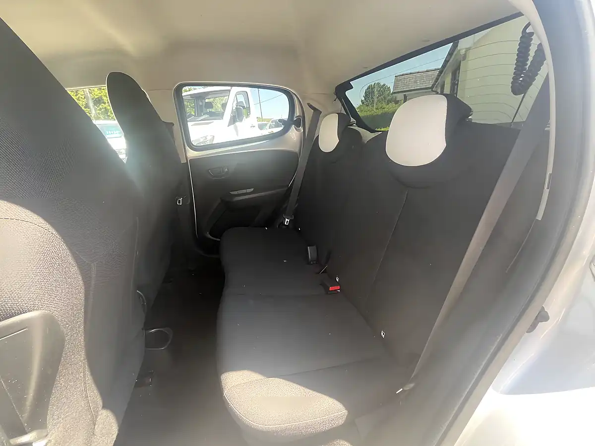 Used 2021 Citroen C1 Urban Ride Grey - Interior and Exterior details 20