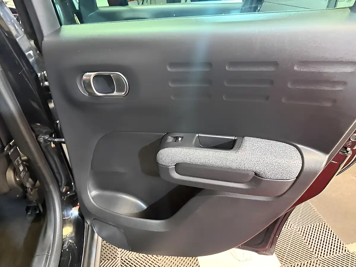 Used 2021 Citroen C3 Aircross C-Series Black - Interior and Exterior details 13