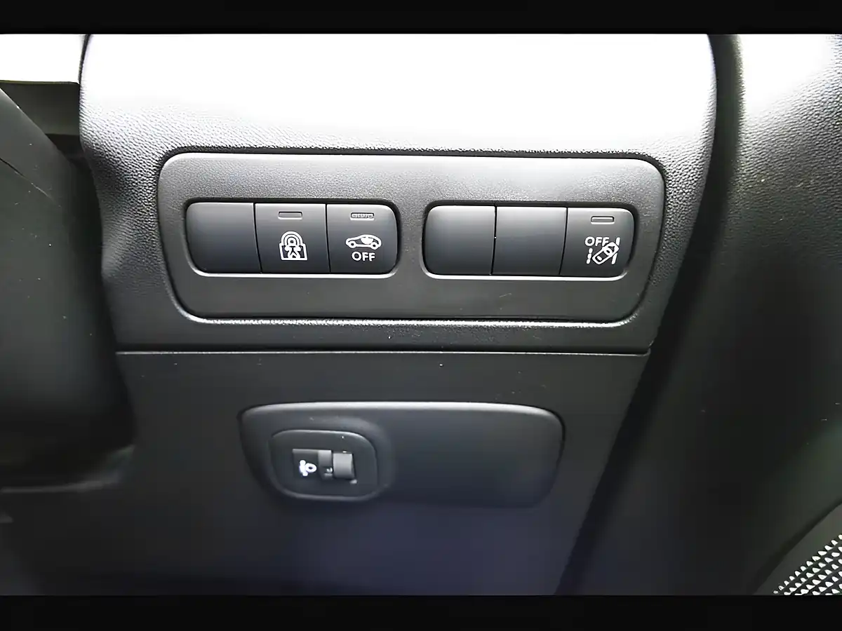 Used 2021 Citroen C3 Aircross Shine Plus Grey - Interior and Exterior details 13