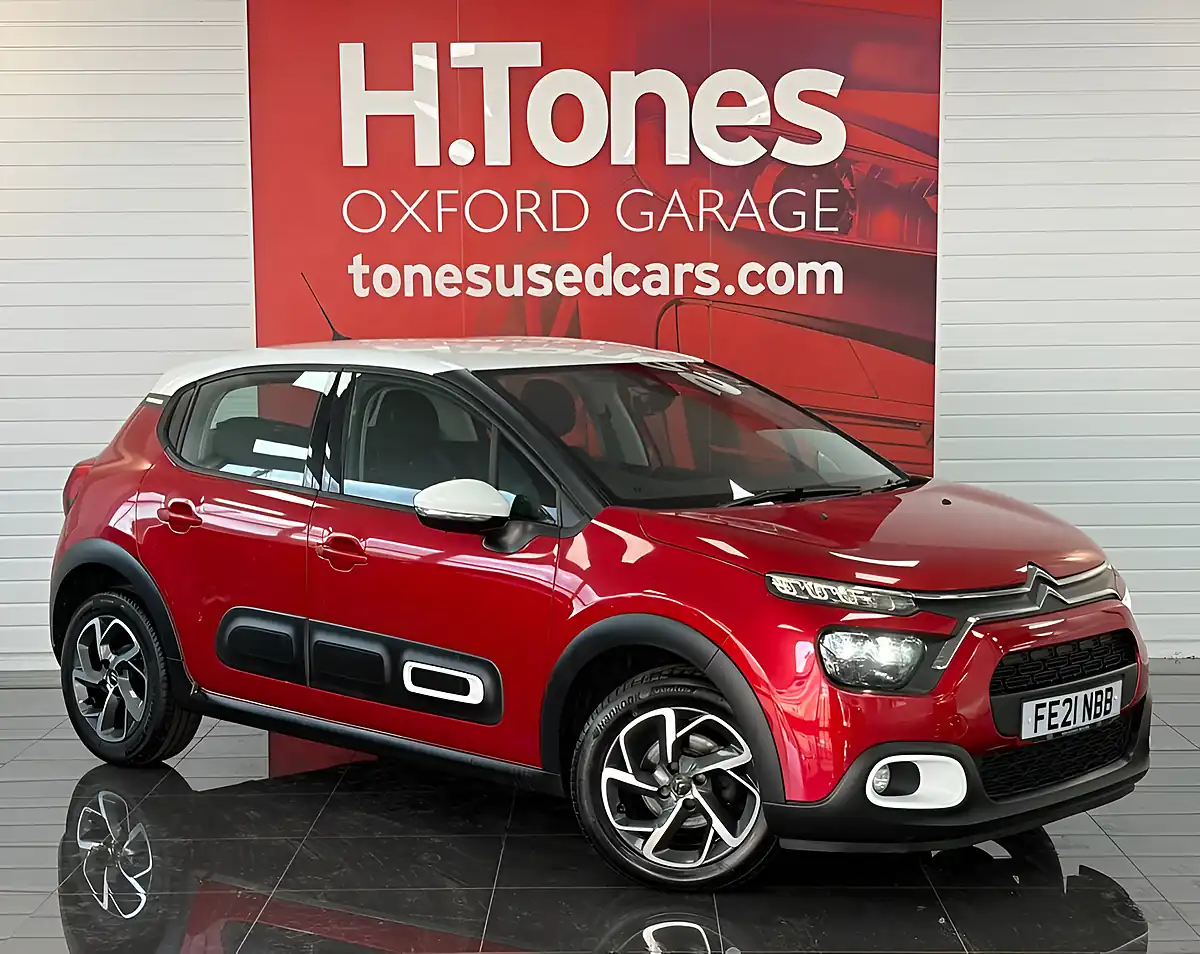 Used 2021 Citroen C3 Flair Red - Interior and Exterior details 8