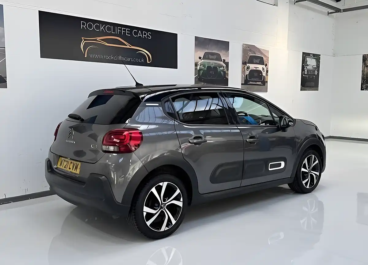 Used 2021 Citroën C3 Shine Plus Grey - Interior and Exterior details 15