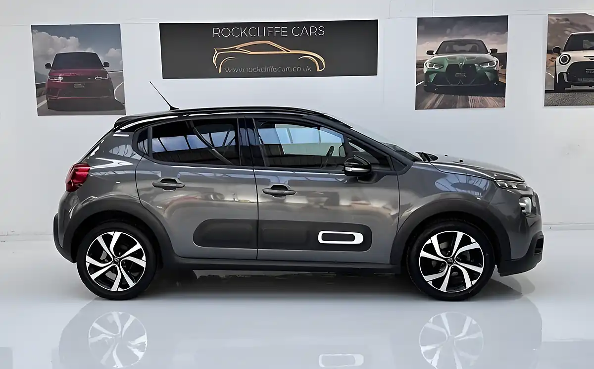 Used 2021 Citroën C3 Shine Plus Grey - Interior and Exterior details 2