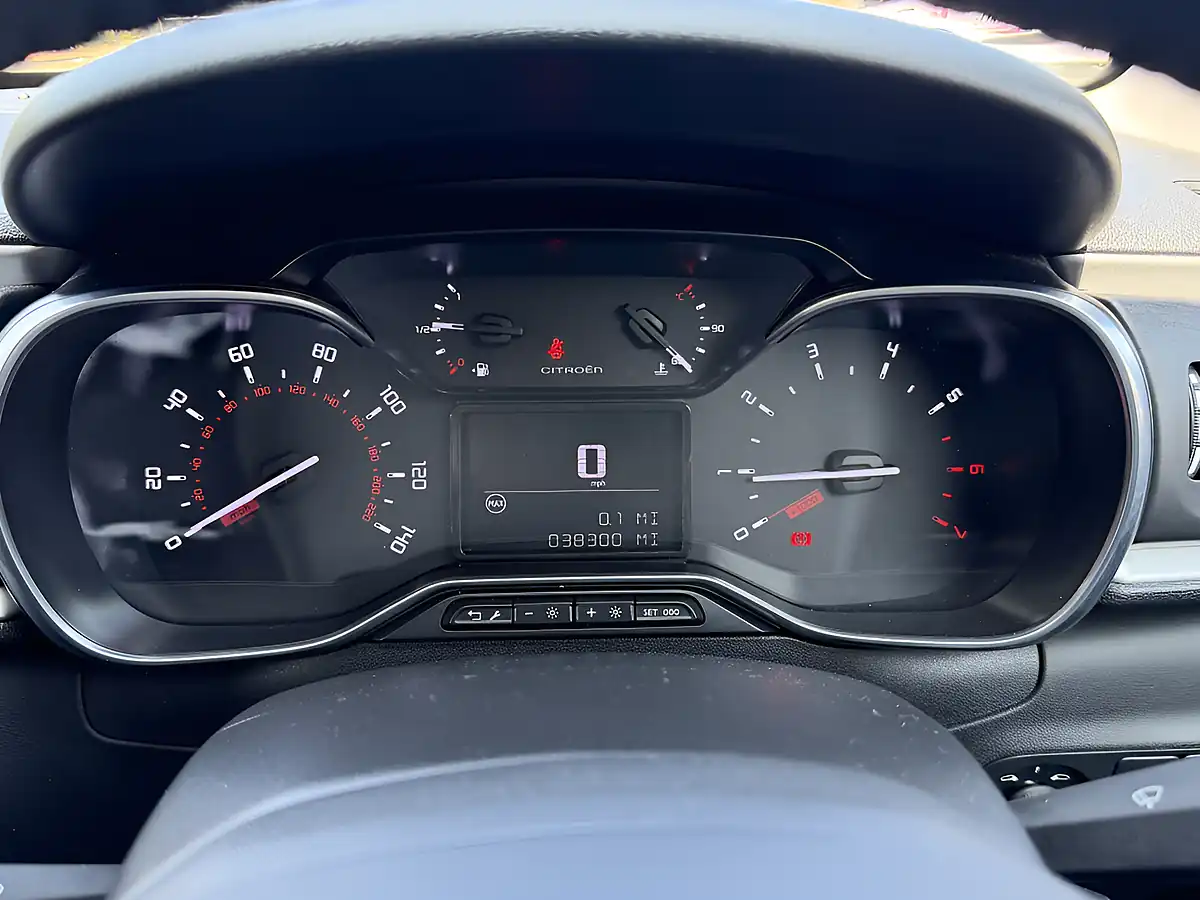 Used 2021 Citroen C3 Shine Plus Red - Interior and Exterior details 8