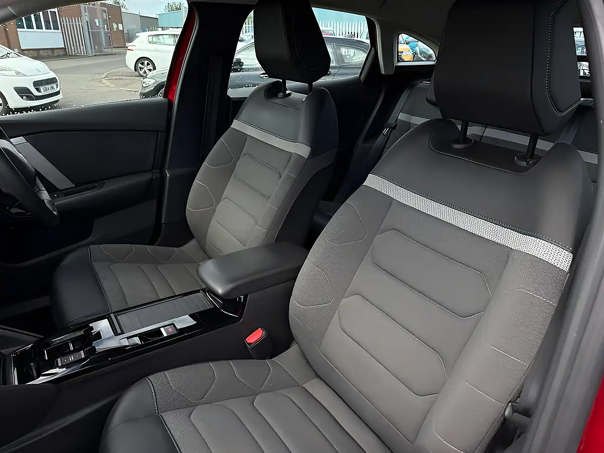 Used 2021 Citroen C4 Sense Plus Red - Interior and Exterior details 15