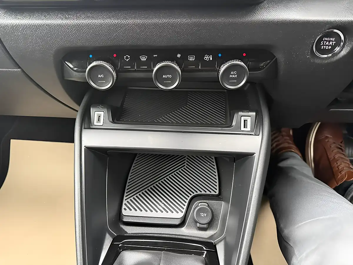 Used 2021 Citroen C4 Shine Black - Interior and Exterior details 15