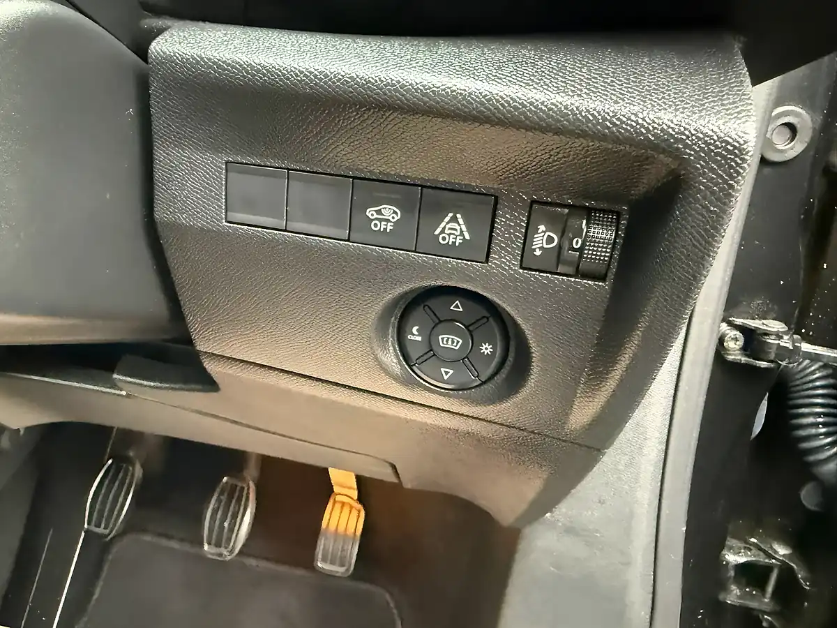 Used 2021 Citroen C4 Shine Black - Interior and Exterior details 17