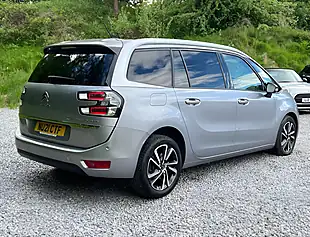 Used 2021 Citroen C4 Spacetourer Shine Cumulus Grey - Interior and Exterior details 3
