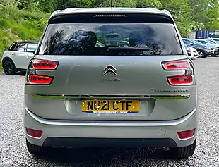 Used 2021 Citroen C4 Spacetourer Shine Cumulus Grey - Interior and Exterior details 4