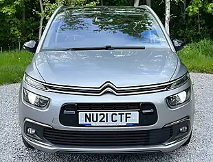 Used 2021 Citroen C4 Spacetourer Shine Cumulus Grey - Interior and Exterior details 8