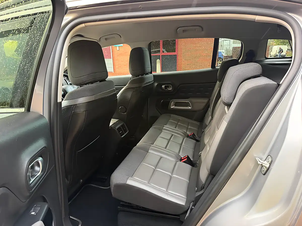 Used 2021 Citroen C5 Aircross Shine Plus Grey - Interior and Exterior details 13