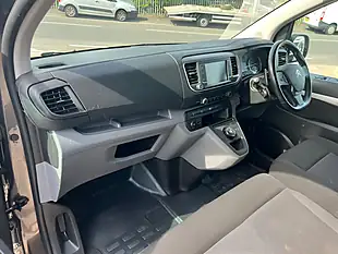 Used 2021 Citroen Dispatch Driver M Grey - Interior and Exterior details 16