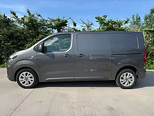 Used 2021 Citroen Dispatch Driver M Grey - Interior and Exterior details 11
