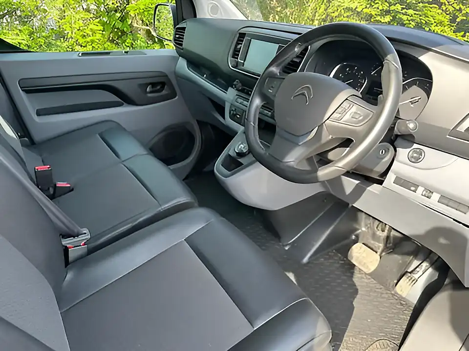 Used 2021 Citroen Dispatch Driver M Grey - Interior and Exterior details 5