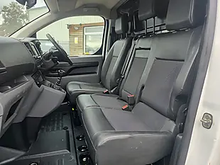 Used 2021 Citroen Dispatch Enterprise M White - Interior and Exterior details 15