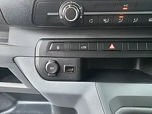 Used 2021 Citroen Dispatch Enterprise M White - Interior and Exterior details 16