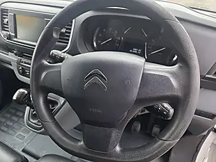 Used 2021 Citroen Dispatch Enterprise M White - Interior and Exterior details 17