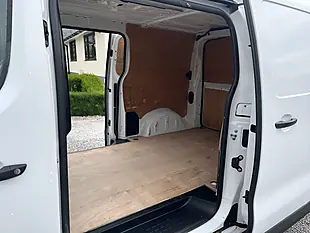 Used 2021 Citroen Dispatch Enterprise M White - Interior and Exterior details 19