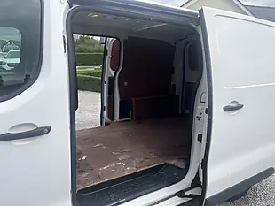 Used 2021 Citroen Dispatch Enterprise M White - Interior and Exterior details 19