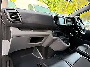 Used 2021 Citroen Dispatch Enterprise M White - Interior and Exterior details 19