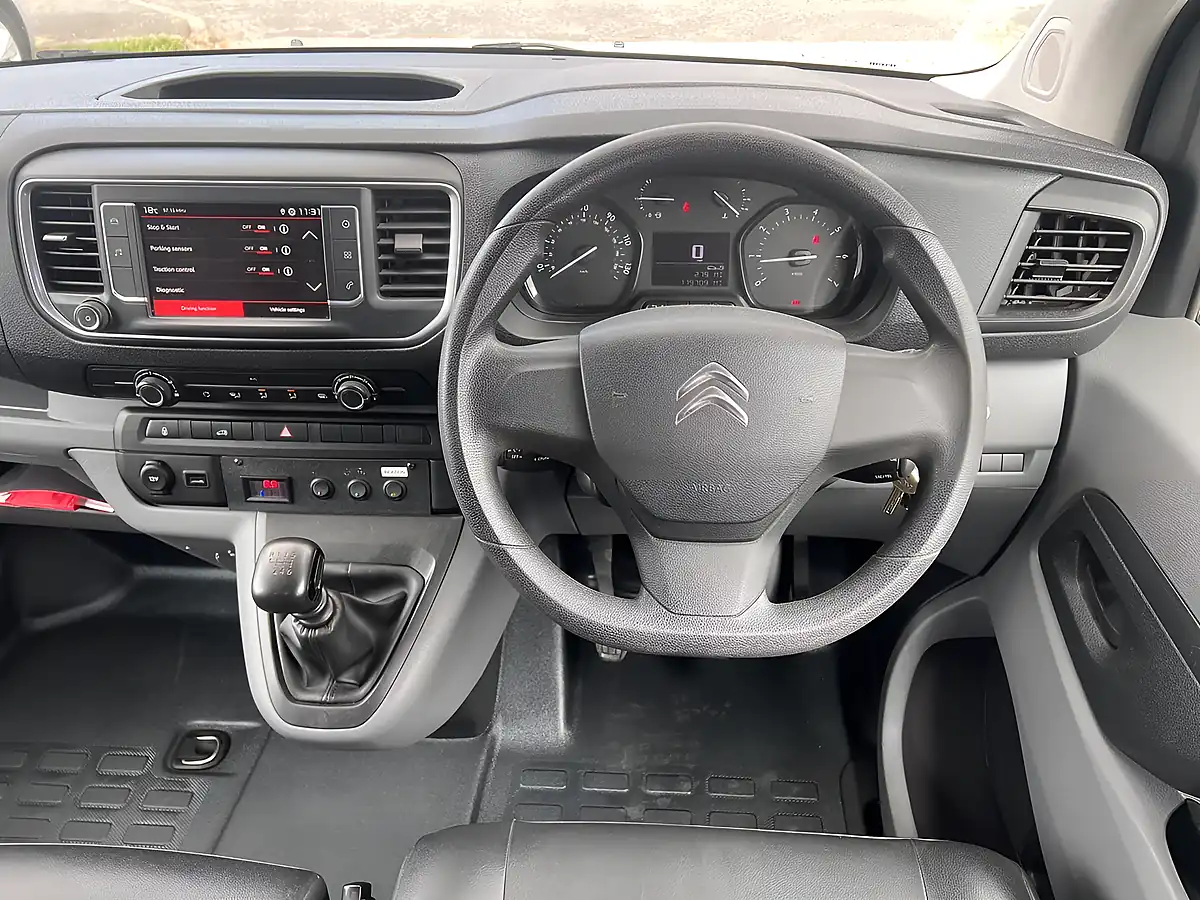 Used 2021 Citroen Dispatch Enterprise Xs White - Interior and Exterior details 11