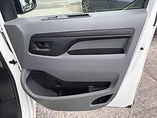 Used 2021 Citroen Dispatch Enterprise Xs White - Interior and Exterior details 16