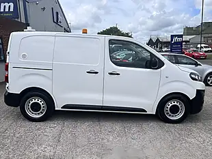 Used 2021 Citroen Dispatch Enterprise Xs White - Interior and Exterior details 5