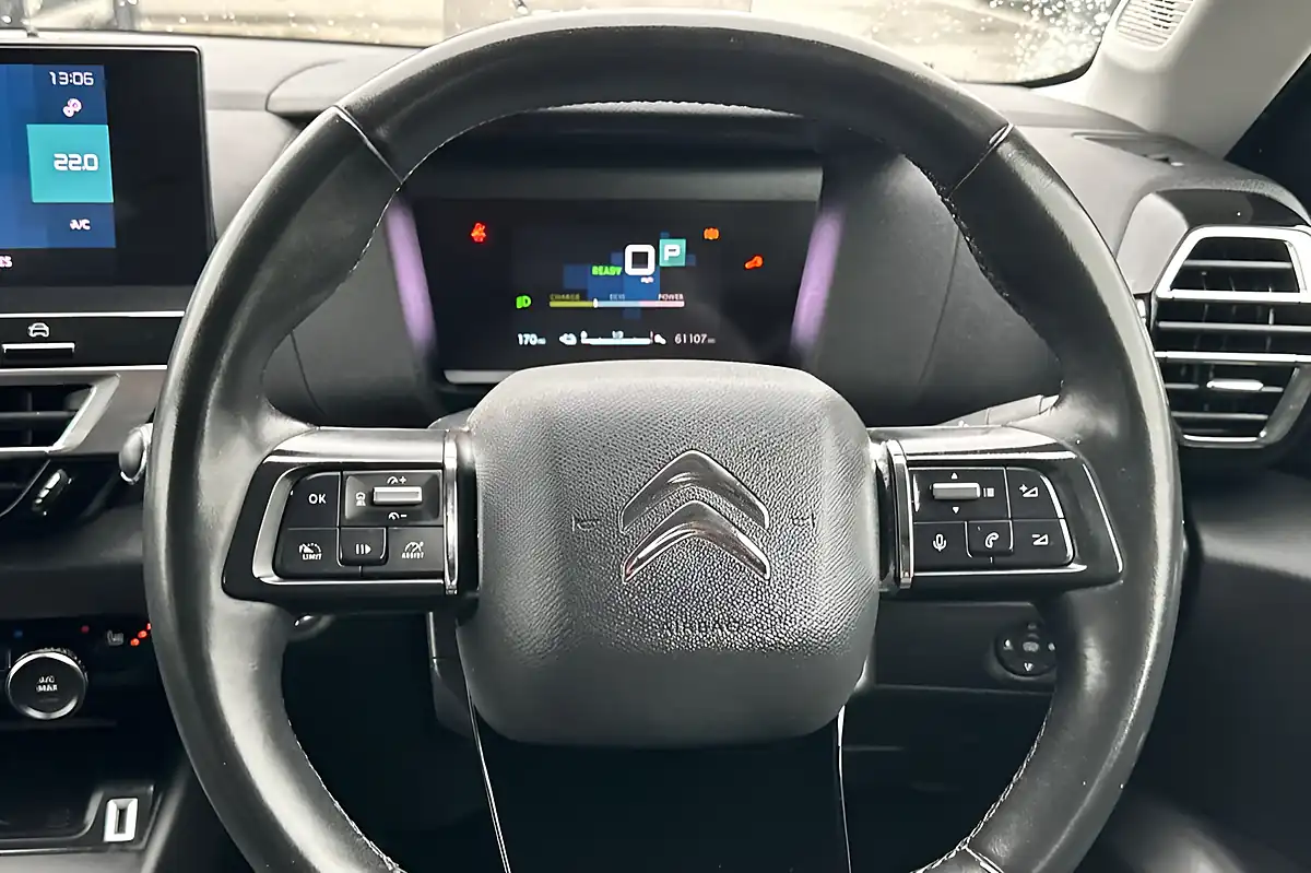 Used 2021 Citroen E-C4 Shine Plus Grey - Interior and Exterior details 10
