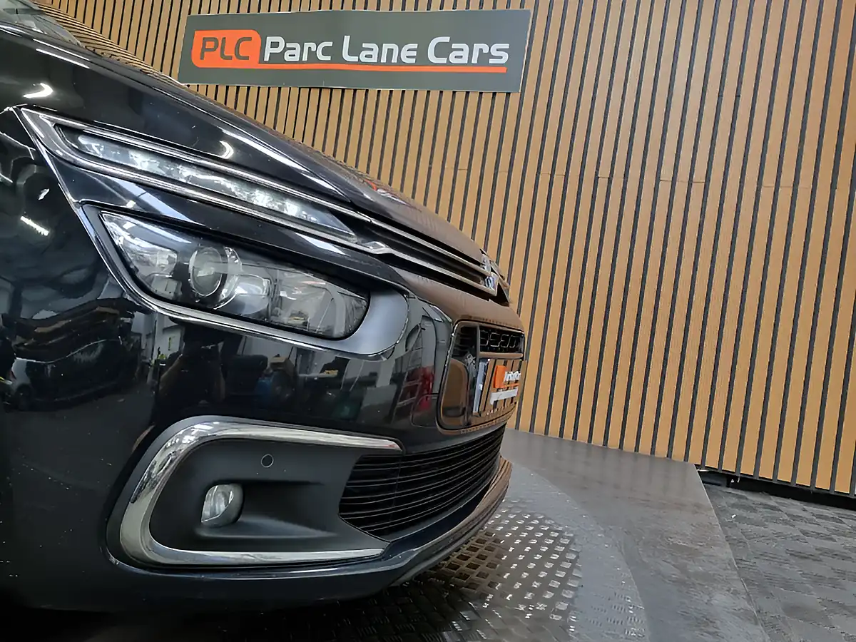 Used 2021 Citroen Grand C4 Spacetourer Flair Plus Black - Interior and Exterior details 5