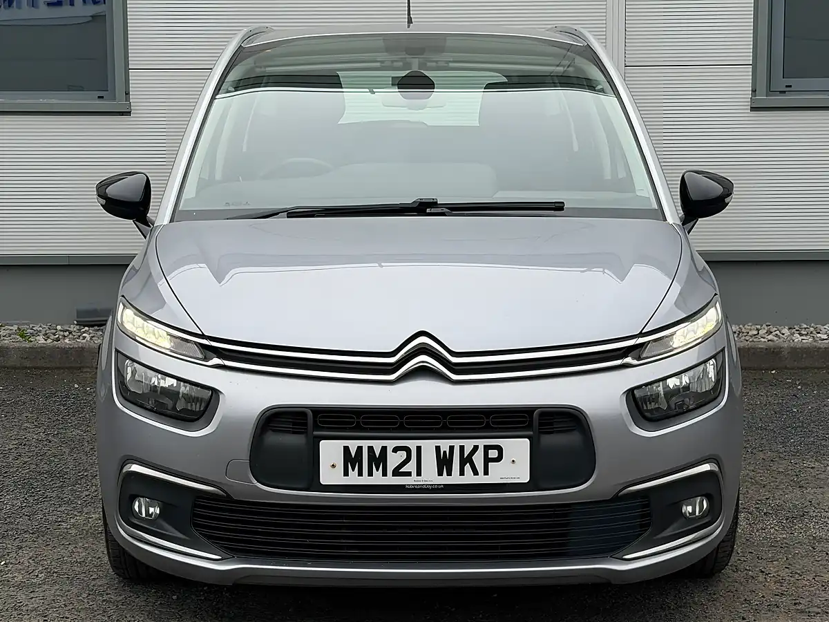 Used 2021 Citroen Grand C4 Spacetourer Live Grey - Interior and Exterior details 3