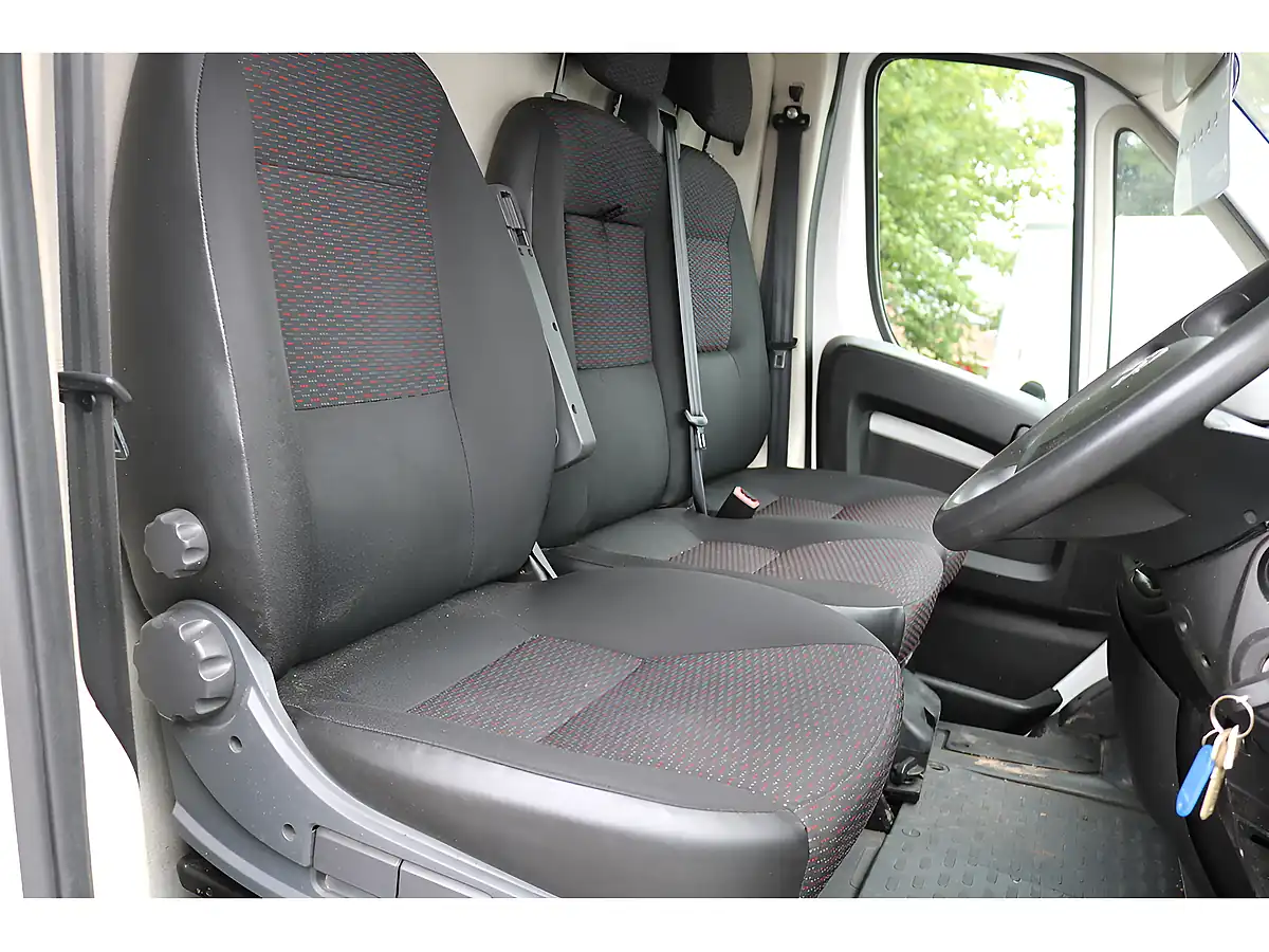 Used 2021 Citroen Relay 35 Heavy L4H2 Enterprise White - Interior and Exterior details 13