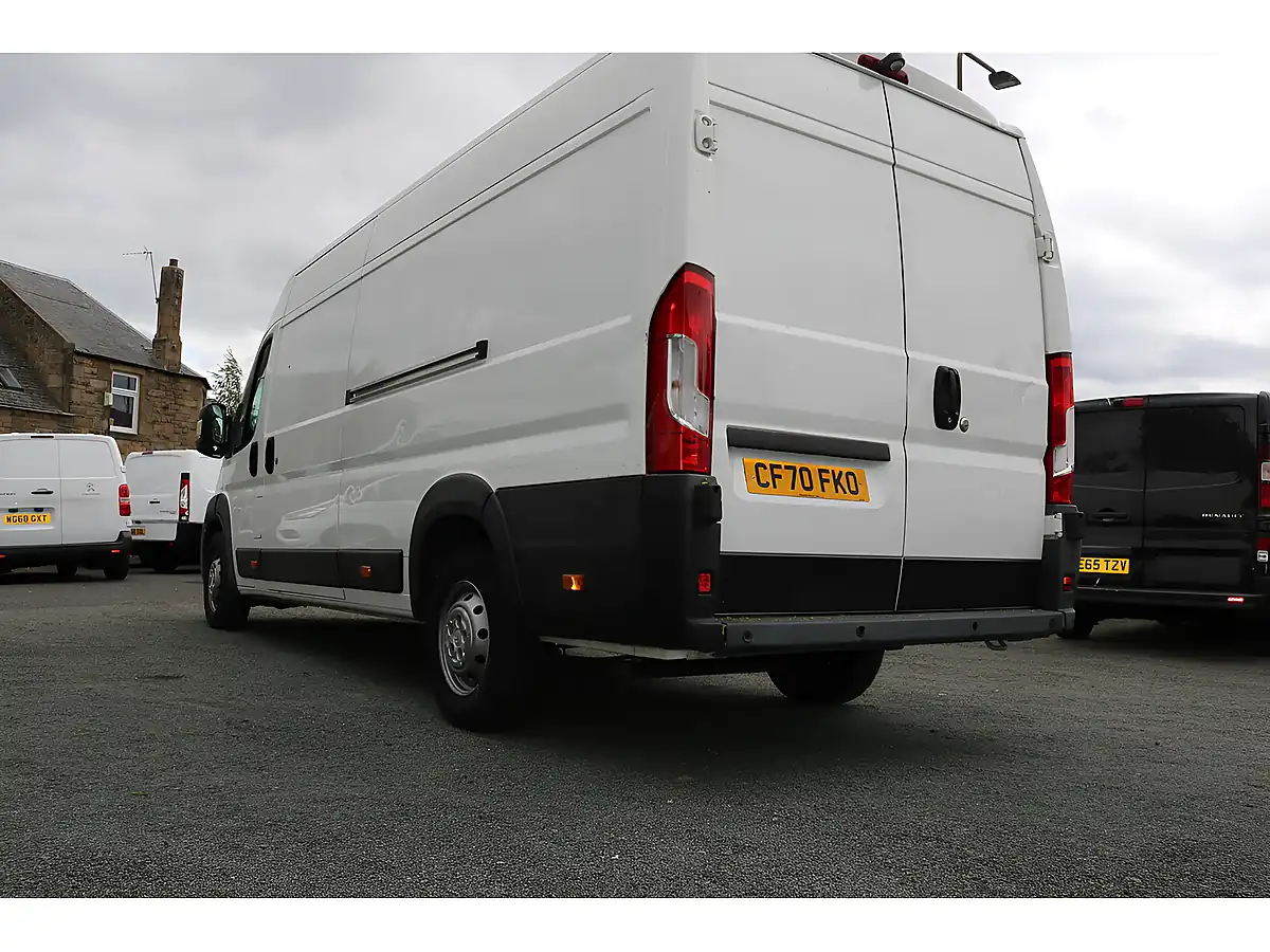 Used 2021 Citroen Relay 35 Heavy L4H2 Enterprise White - Interior and Exterior details 6