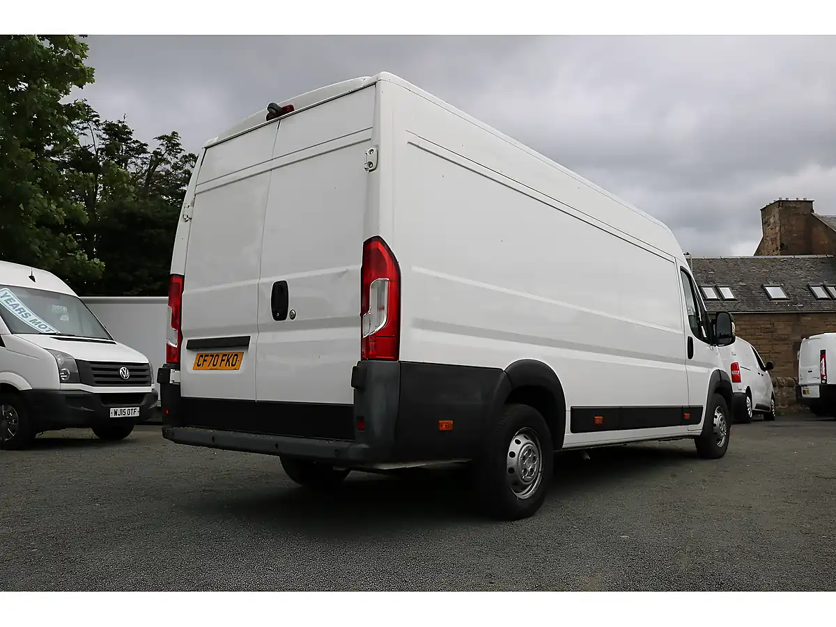 Used 2021 Citroen Relay 35 Heavy L4H2 Enterprise White - Interior and Exterior details 9