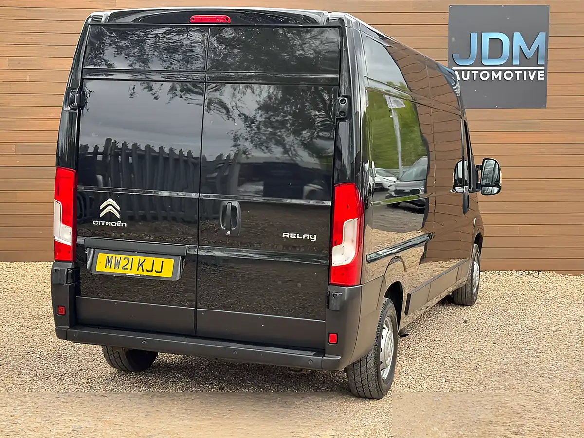Used 2021 Citroen Relay Enterprise Black - Interior and Exterior details 3