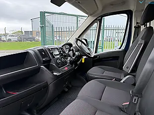 Used 2021 Citroen Relay Enterprise Blue - Interior and Exterior details 5