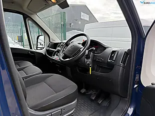 Used 2021 Citroen Relay Enterprise Blue - Interior and Exterior details 7