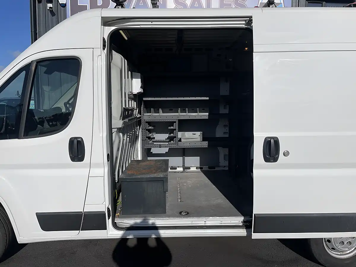 Used 2021 Citroen Relay Enterprise L2H2 White - Interior and Exterior details 13
