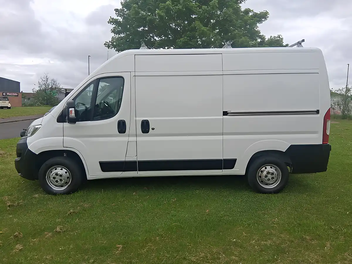 Used 2021 Citroen Relay Enterprise White - Interior and Exterior details 2