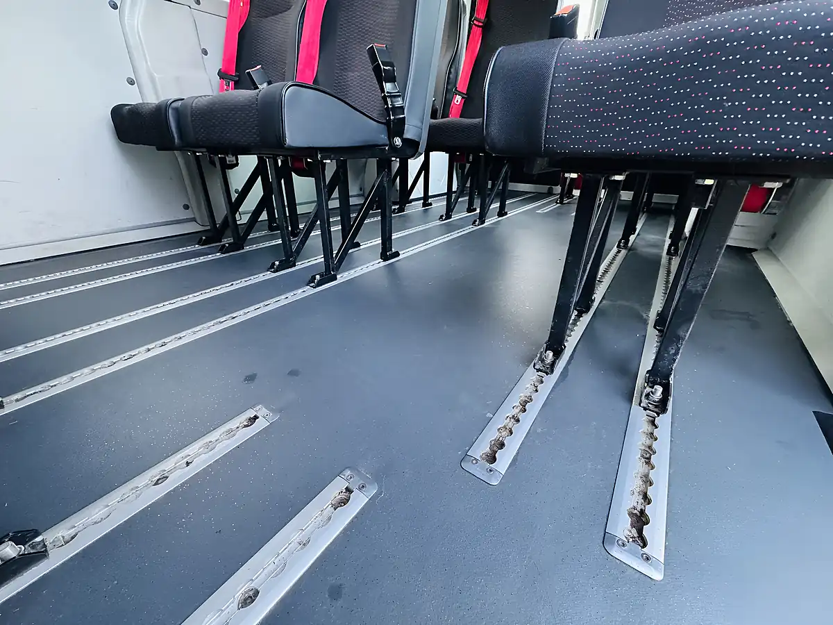 Used 2021 Citroen Relay Enterprise White - Interior and Exterior details 12